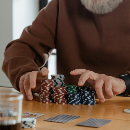 How to learn effective Poker Strategy in 2021 and enjoy wins?